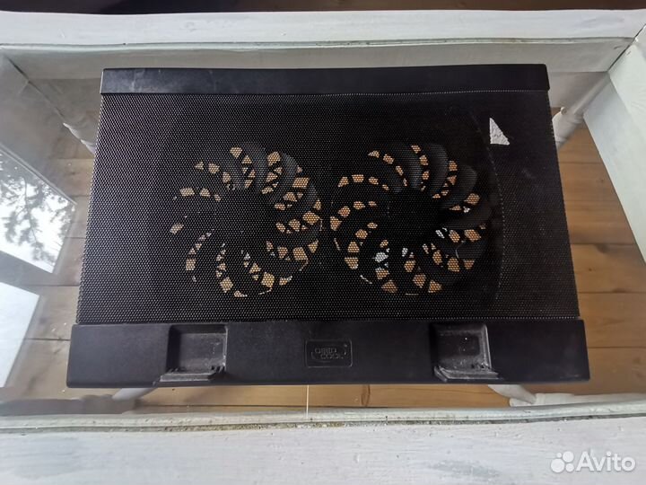 Подставка под ноутбук Deepcool Wind Pal 17