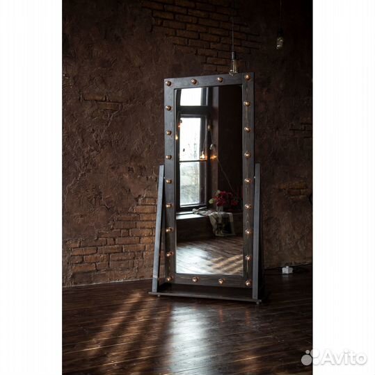 Зеркало напольное в полный рост