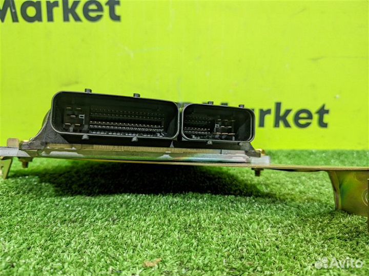 Блок управления двс Infiniti Fx35 S50 VQ35DE 2005