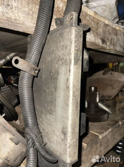 Блок управления двигателя Детройт на Фредлайнер