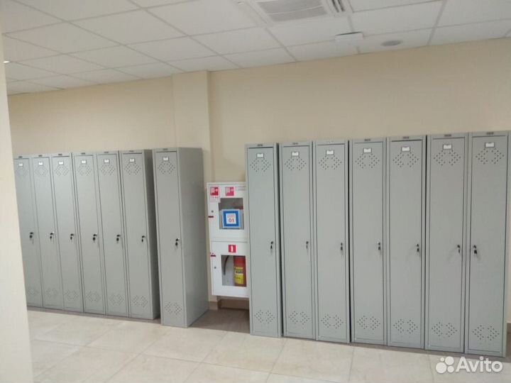 Металлическая мебель локеры для раздевалок