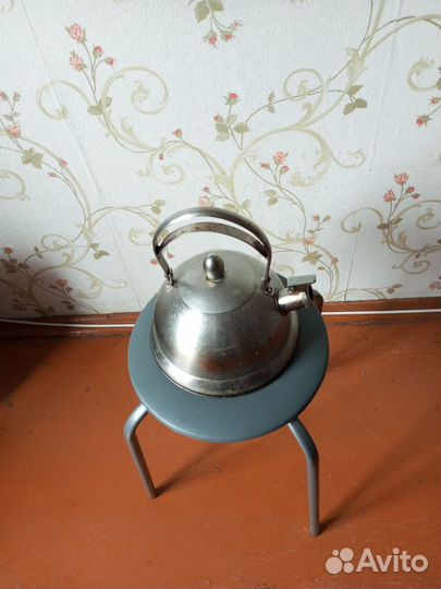 Чайник металлический