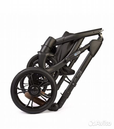 Коляска 2 в 1 Roan Bass Soft