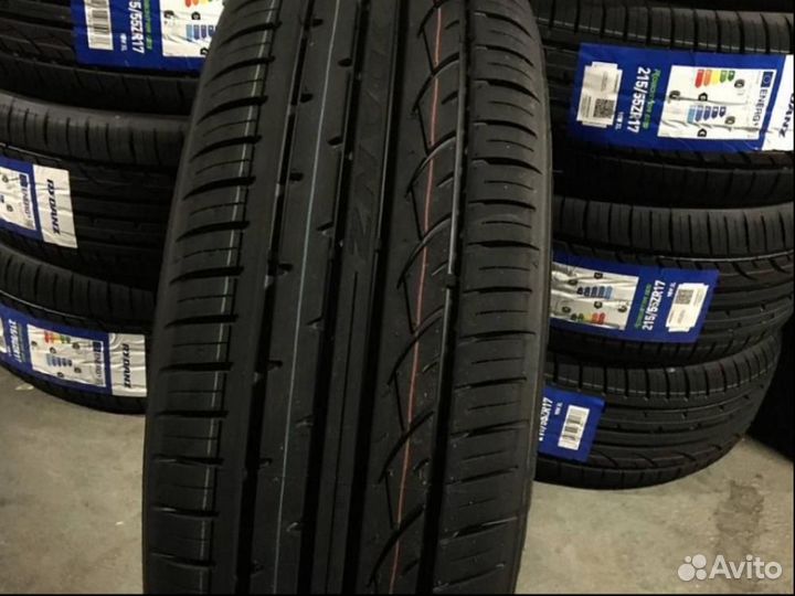 Rydanz Roadster R02 215/55 R17 98W