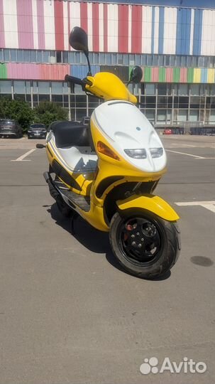 Скутер Italjet formula 50