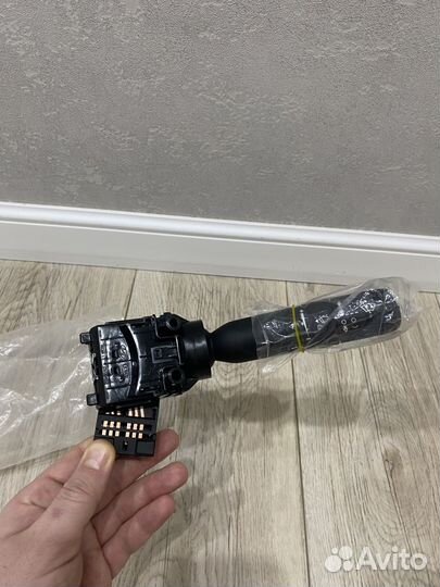 Подрулевой переключатель дворников Kia 93420h9500