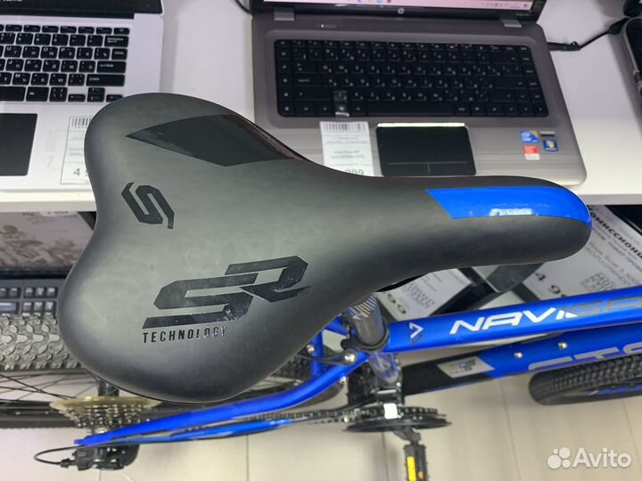 Горный велосипед (как новый) Stels Navigator 29