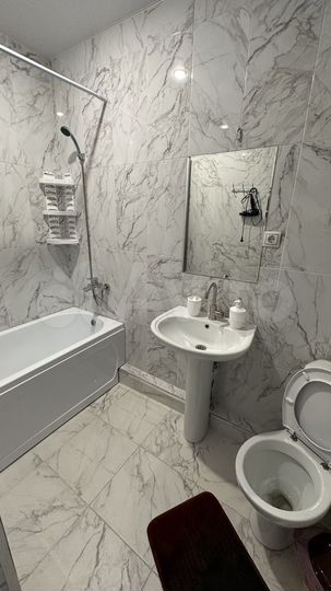 2-к. квартира, 50 м², 2/4 эт.