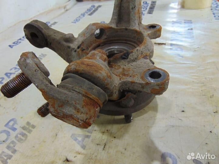 Кулак поворотный передний левый для Toyota Corolla