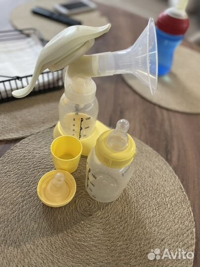 Молокоотсос medela ручной