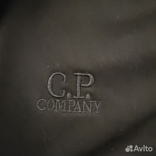 Cp company кофта с линзами