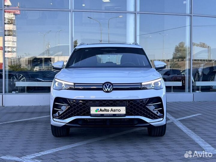 Volkswagen Tiguan L 2.0 AMT, 2024, 40 км