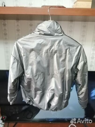 Ветровка для девочки,б/у