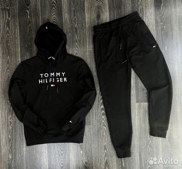 Спортивный костюм tommy hilfiger