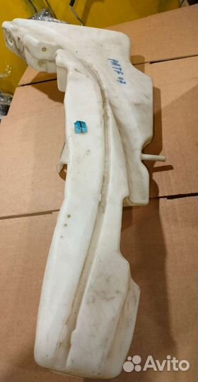 Бачок омывателя Nissan Pathfinder R51 Navara D40