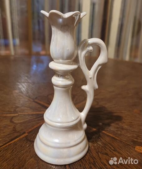 Фарфоровый подсвечник