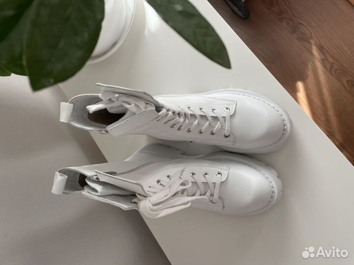 Ботинки натуральная кожа белые на флисе 39