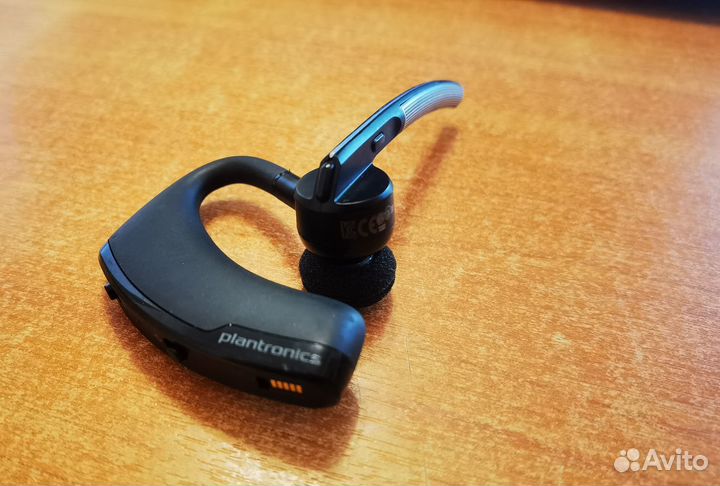 Самая лучшая гарнитура Plantronics Voyager Legend