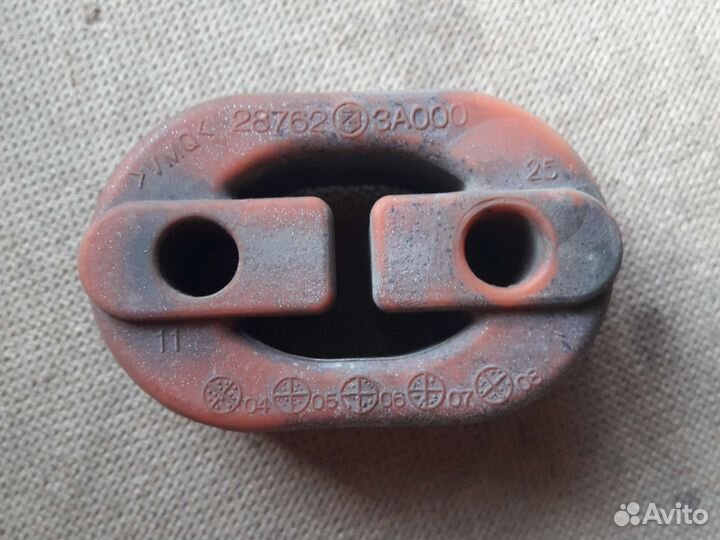 Резинка глушителя Hyundai i30 Kia ceed