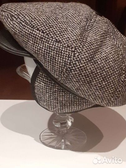 Кепка и шляпки жен