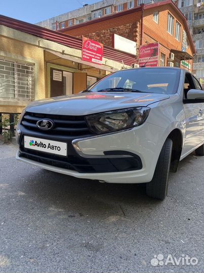 LADA Granta 1.6 МТ, 2023, 28 000 км