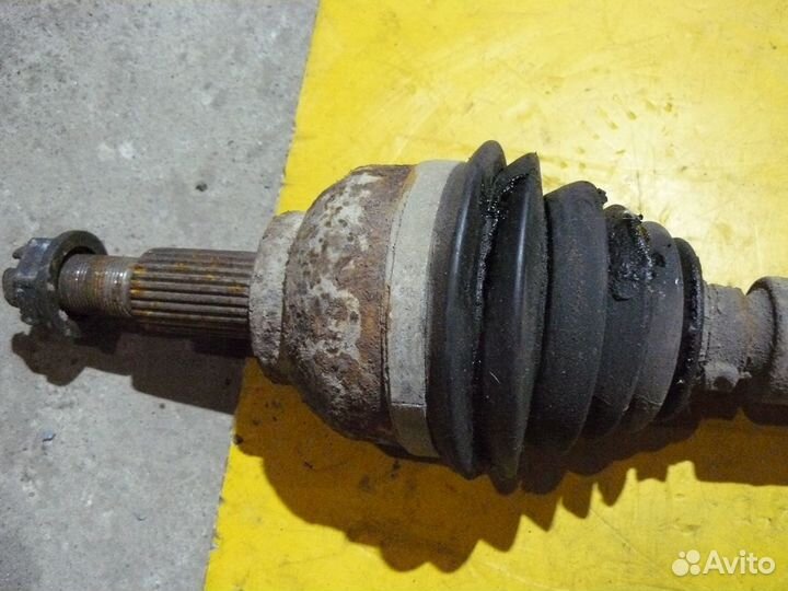 Приводной вал для Renault Laguna II 2,0л