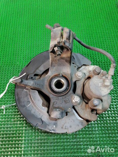 Ступица передняя левая Volvo V50 MW43 B4204S 2010