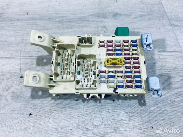 Блок предохранителей Kia Rio 3 хетчбэк G4FC 1.6