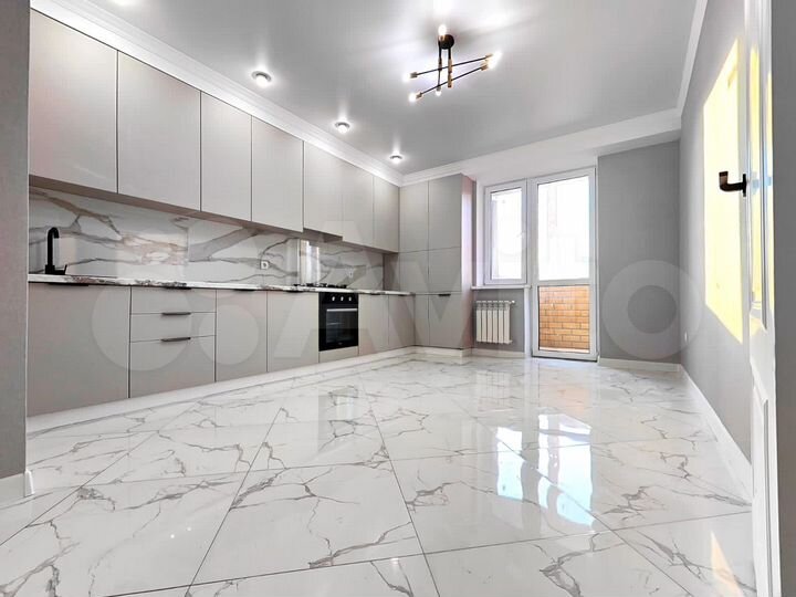 2-к. квартира, 70 м², 14/16 эт.