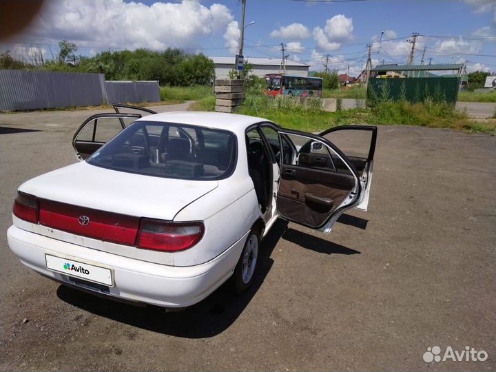 Toyota Carina 2.0 МТ, 1994, битый, 361 465 км