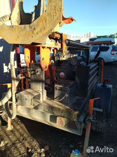 Гидравлическая буровая установка гбу 48Л