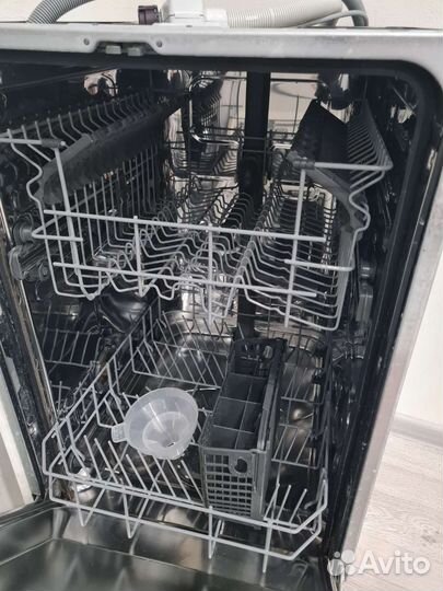Посудомоечная машина Electrolux 45