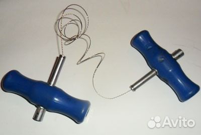 Как срезать стекло на машине без струны