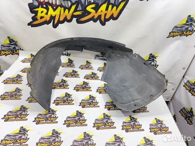 Подкрылок передний правый Audi A4 B5 APT 2000