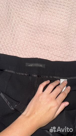 Брюки со стрелками zara L