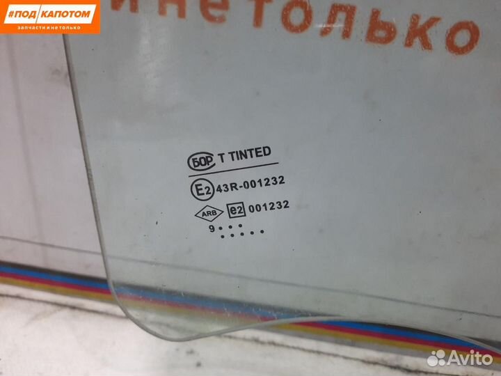 Стекло двери задней левой Renault Logan 8200211930