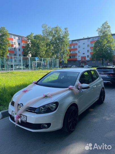 Свадебное украшение на авто