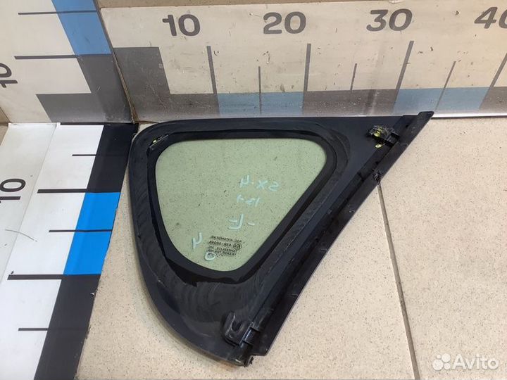 Стекло кузовное глухое левое Suzuki Sx4 M16A 2014