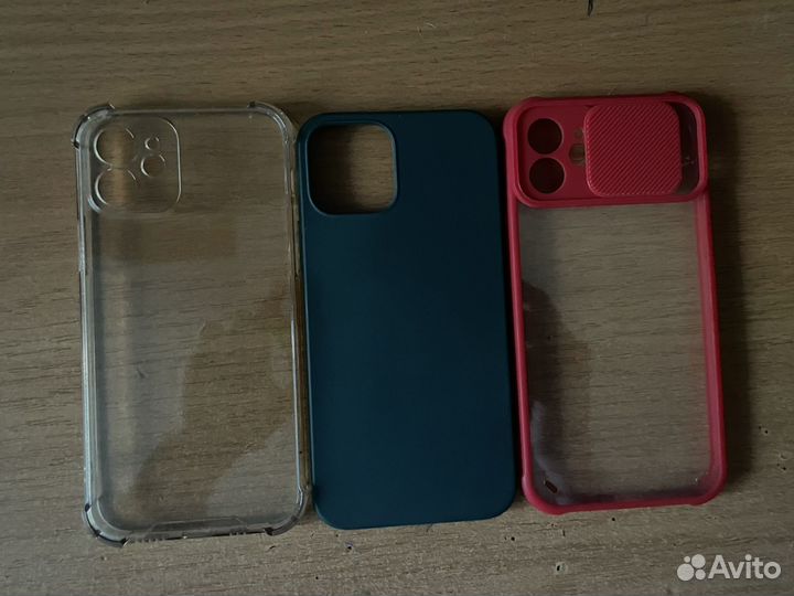 Чехлы на iPhone 12