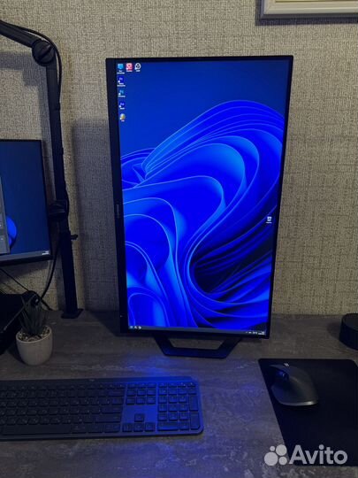 27 Дюймовый Монитор Philips 27E1N5600AE