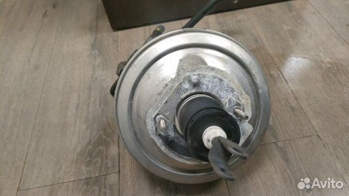 Вакуумный усилитель тормозов Bmw 530 D E61 M57N