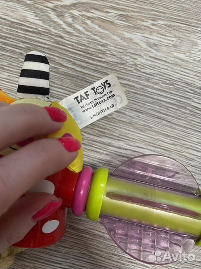 Развивающие игрушки дуга на кроватку-коляску