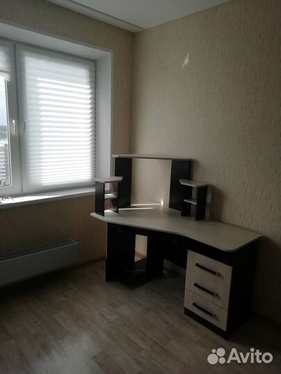 Компьютерный стол Каспер