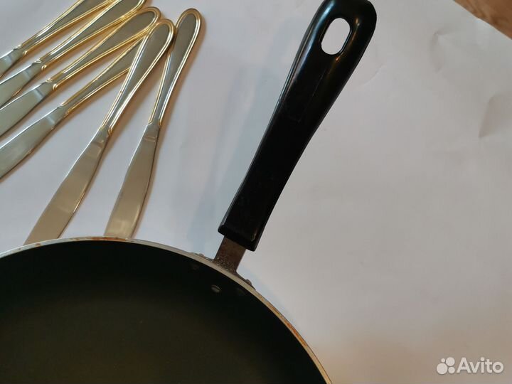 Сковорода 30см