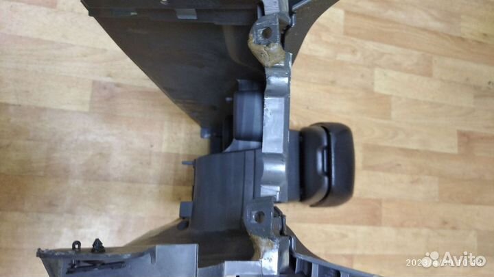 Центральная консоль на форд-фокус 2(дорестайлинг)