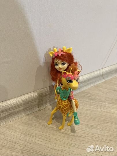 Кукла enchantimals жираф