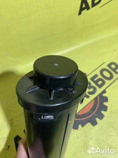 Абсорбер фильтр угольный Volkswagen Polo 5