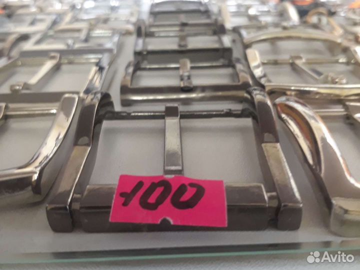 Пряжки и бляхи. ременные полосы. трэнчики. все для