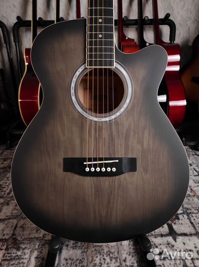 Акустическая гитара Caravan Music + чехол