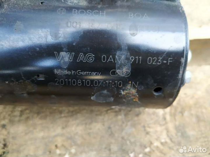 Стартер Volkswagen Passat B7 1.4 caxa 2011